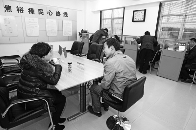 習(xí)近平到訪讓焦裕祿民心熱線微博粉絲暴增（圖）