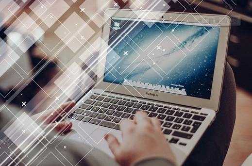 國(guó)務(wù)院辦公廳關(guān)于運(yùn)用大數(shù)據(jù)加強(qiáng)對(duì)市場(chǎng)主體服務(wù)和監(jiān)管的若干意見(jiàn)