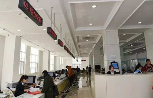 長春各級政務(wù)大廳中午不打烊，打通為民服務(wù)“最后一公里”