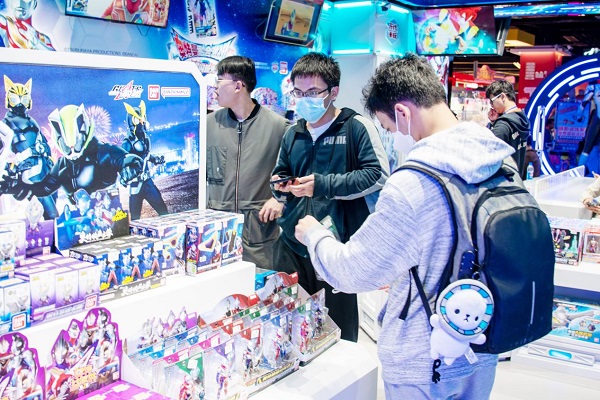 環(huán)游嘉年華華立潮品店8.jpg 環(huán)游嘉年華華立潮品店8.jpg