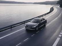 沃爾沃安全：S90領(lǐng)航輔助，長途開車也愜意