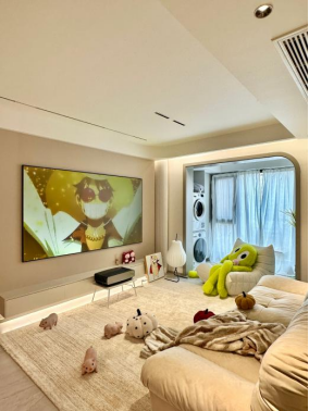 激光電視和投影儀的區(qū)別 激光電視和投影儀的區(qū)別