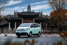 上汽大通MAXUS輕客新車型——新途V70，不同體驗(yàn)一觸即發(fā)！