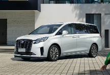 7座商務(wù)車別克GL8 VS上汽大通MAXUS G90！多維對(duì)比發(fā)現(xiàn)后者更出眾！