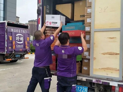 使用靠譜貨運(yùn)服務(wù)公司寄送物品，真的方便很多！