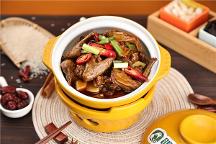 鴿兒倆，香辣乳鴿煲飯，營養(yǎng)美味