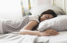 臥室用什么床架好？東寶軟床美觀又實(shí)用