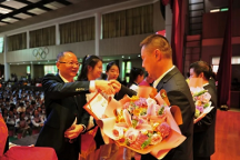 IDG熊曉鴿情系教育，感恩傳承，為母校發(fā)展做貢獻